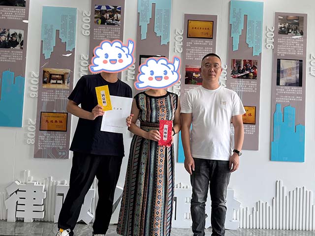 四川成都黄同学25年7月完成中医师承拜师公证